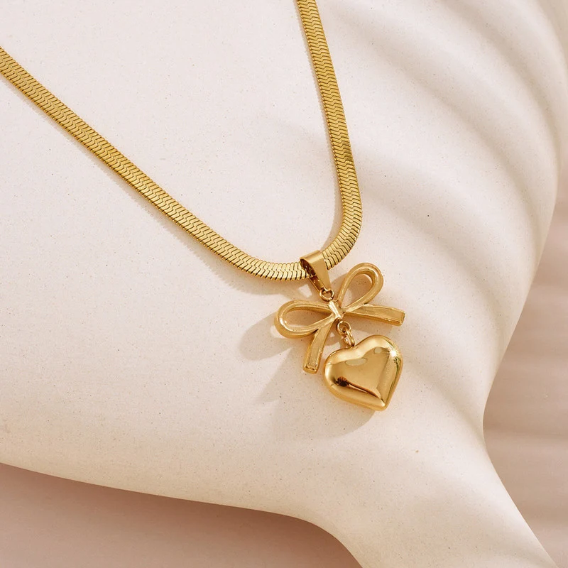 Fashionable Simple Cute Bow-shaped Heart Stainless Steel Vintage Women's Necklace Link Chain Gift for All Occasions